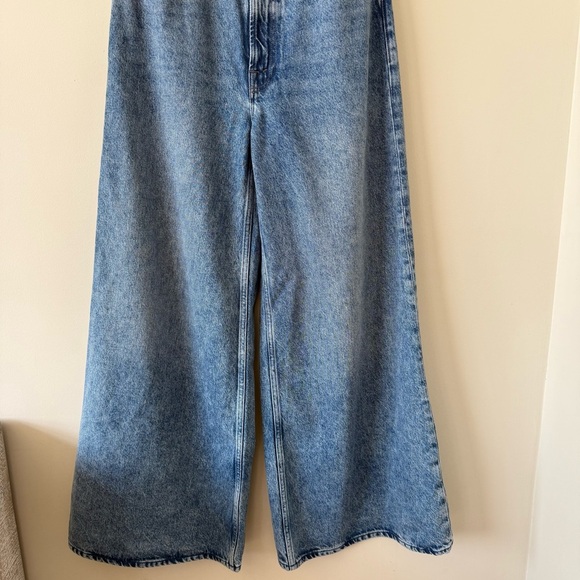 MOTHER
SNACKS! The Sugar Cone Skimp Jeans - Picture 8 of 14